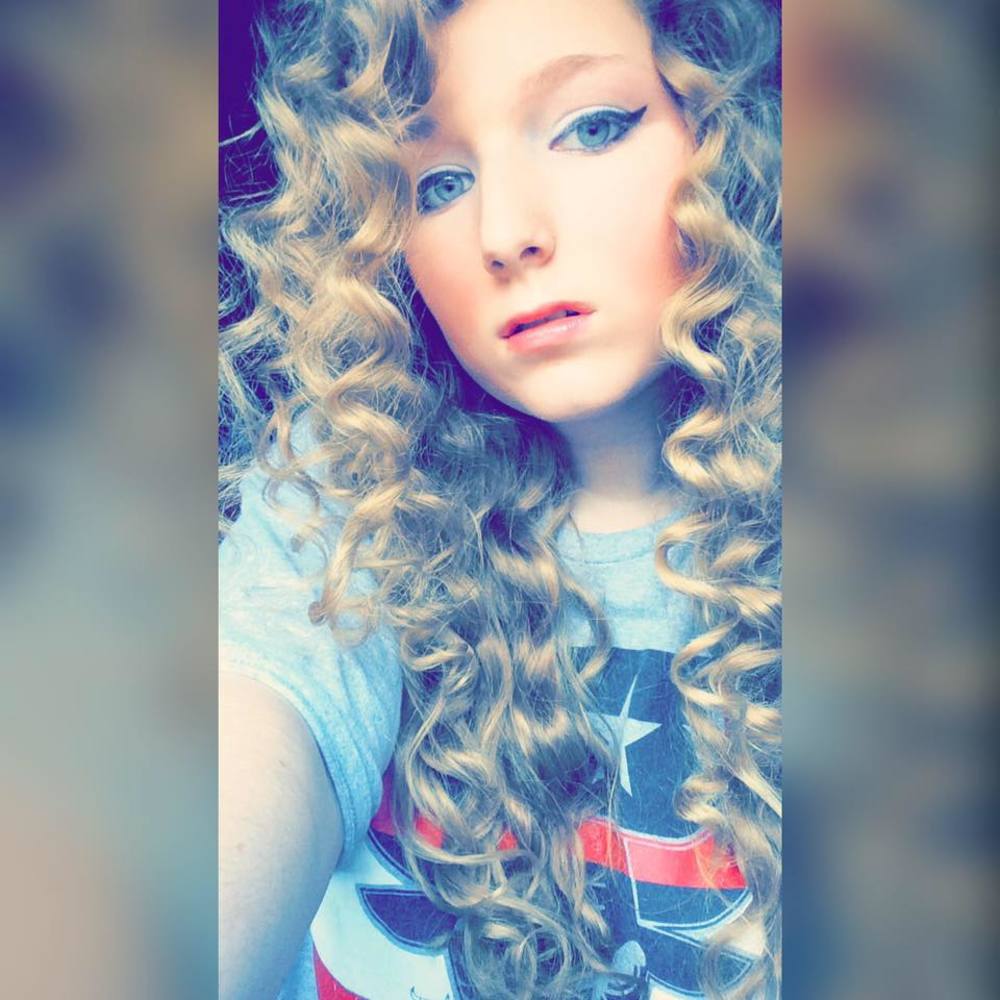 Meet your Posher, Destiny