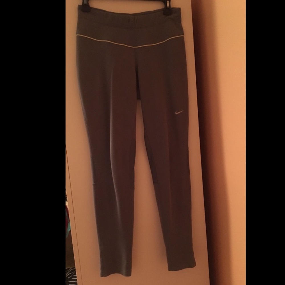 Nike dry fit leggings