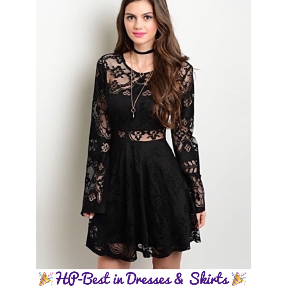 **SOLD**The Black Harlow Lace backless Dress, NWT