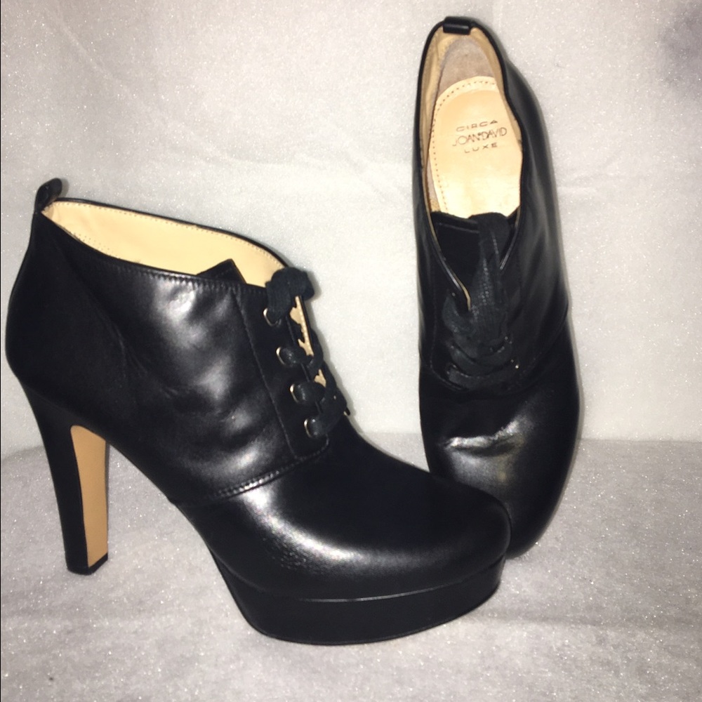 Joan & David  Lace up Platform Booties