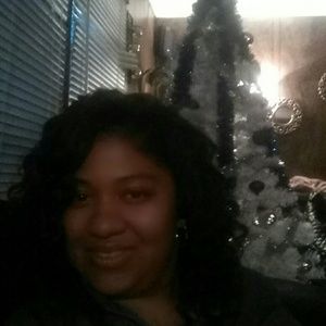 Meet your Posher, Kim