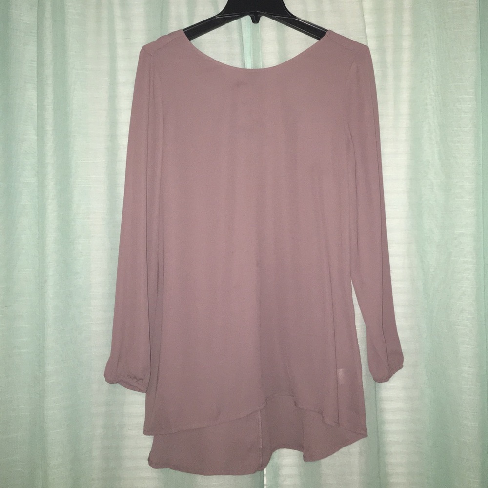 NWOT Gray tunic with crisscross back