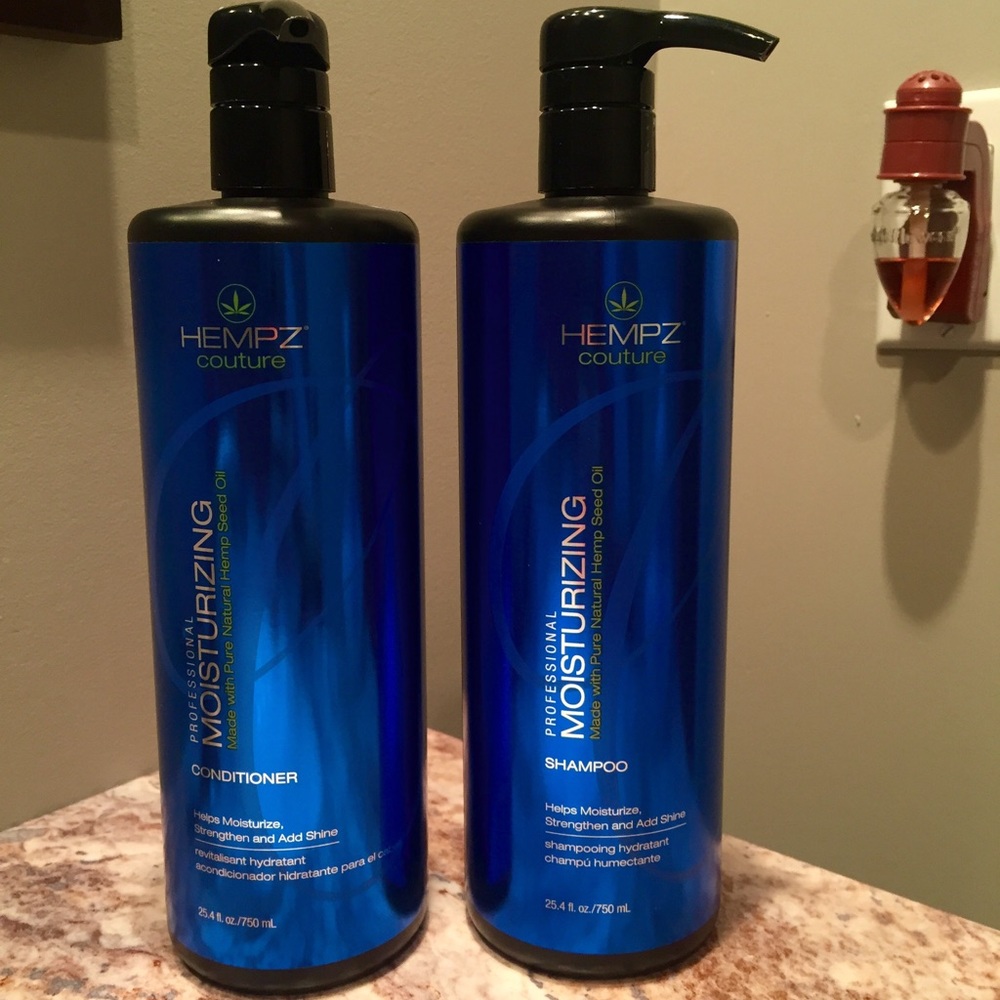 Hempz Couture Moisturizing Shampoo and Conditioner