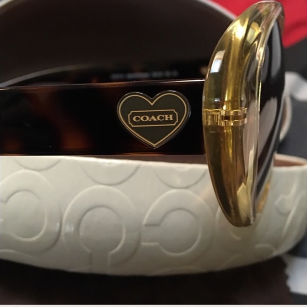 Brand new Coach sunglasses - Picture 2 of 2