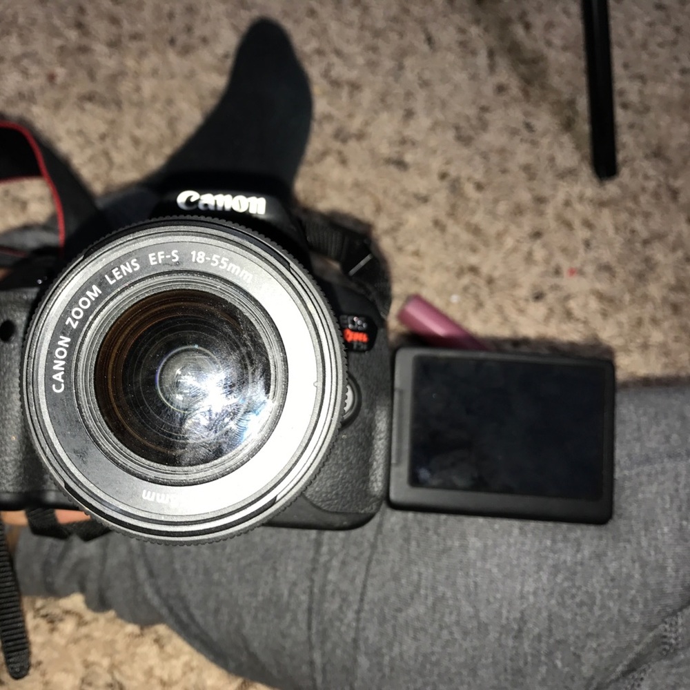 Canon t5i - Picture 2 of 4