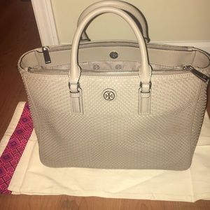 Tory Burch Woven Robinson Tote