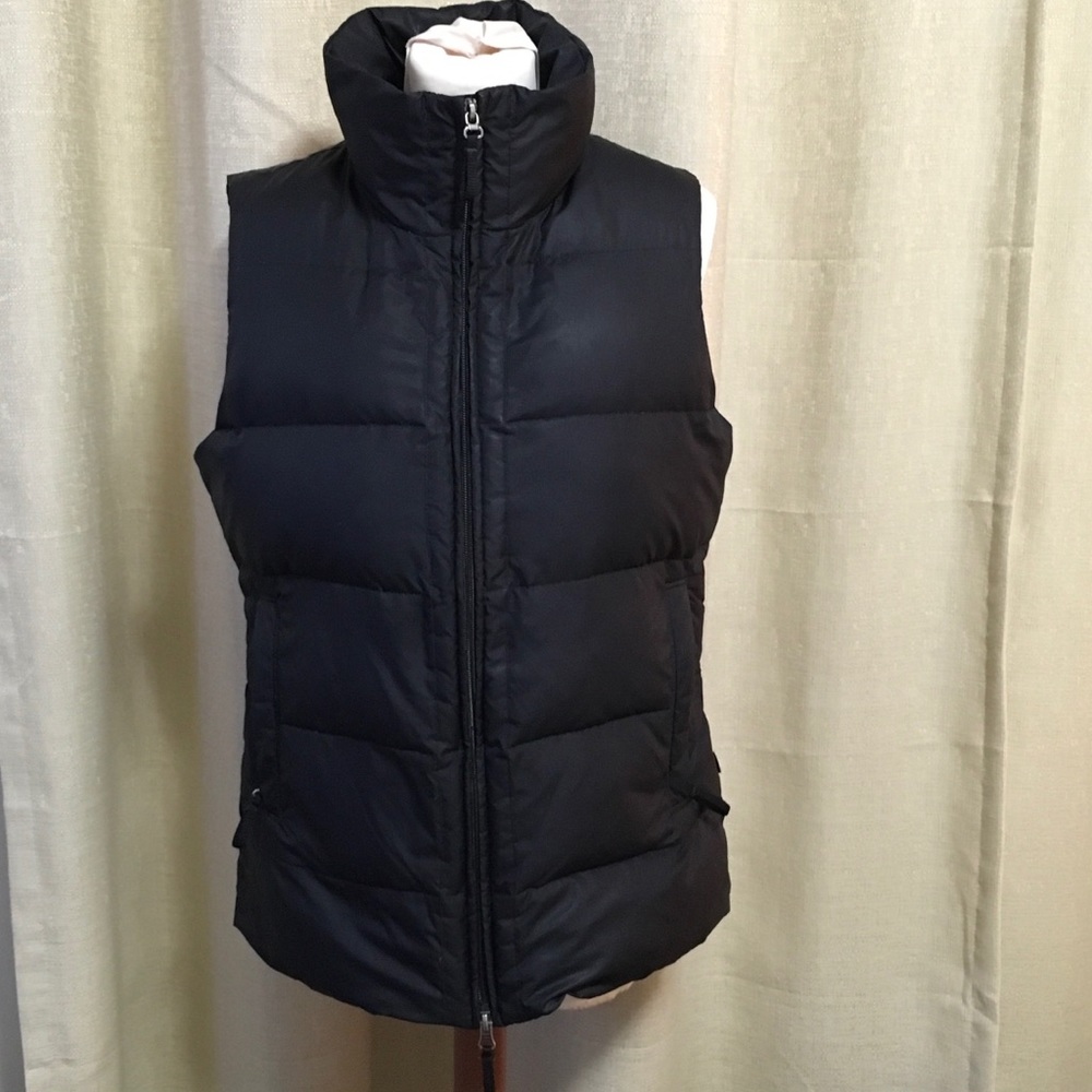 Banana Republic Down Filled Puffer Vest