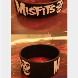 Misfits Glow-in-the-dark Rubber Bracelet