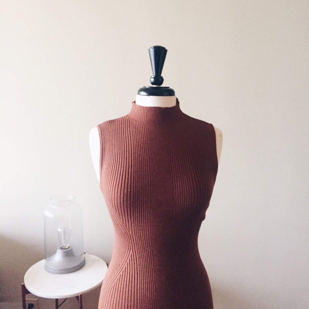 ❌SOLD❌ F21 CONTEMPORARY // Bodycon sweater dress