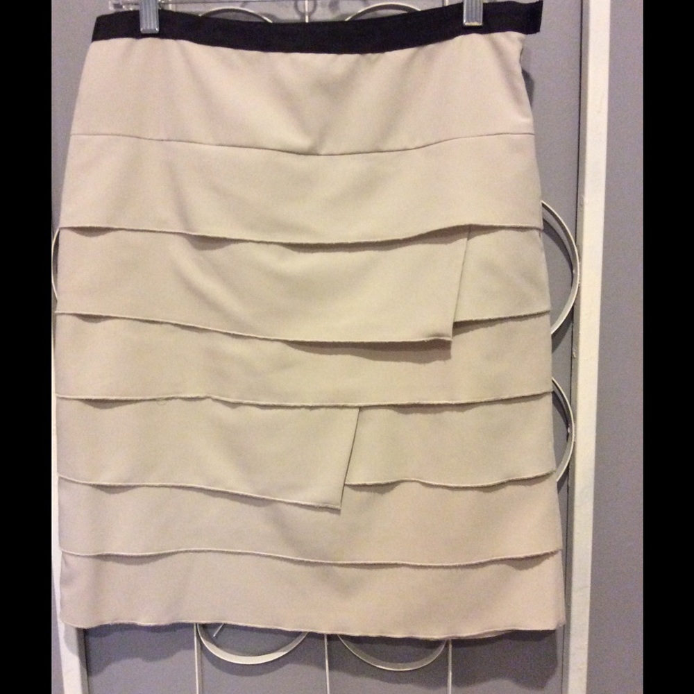 Skirt size 6