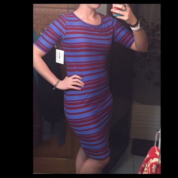 *SOLD* NWT Lularoe Julia Dress - Picture 1 of 5