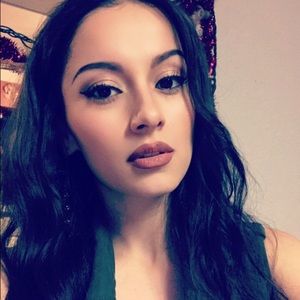 Meet your Posher, Nancy