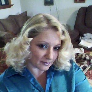 Meet your Posher, Denise