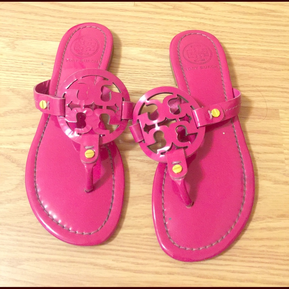 Sandal