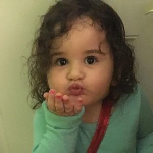 Meet your Posher, Alida