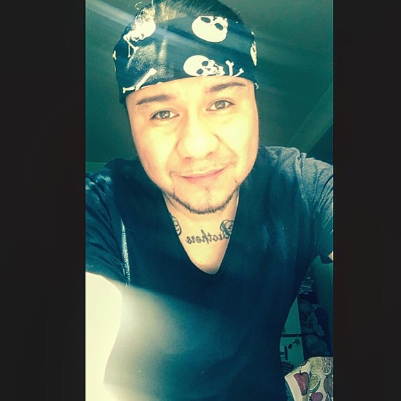 Meet your Posher, Christopher - Picture 2 of 4