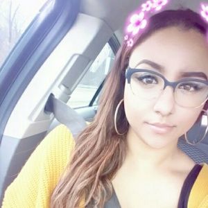 Meet your Posher, Erica