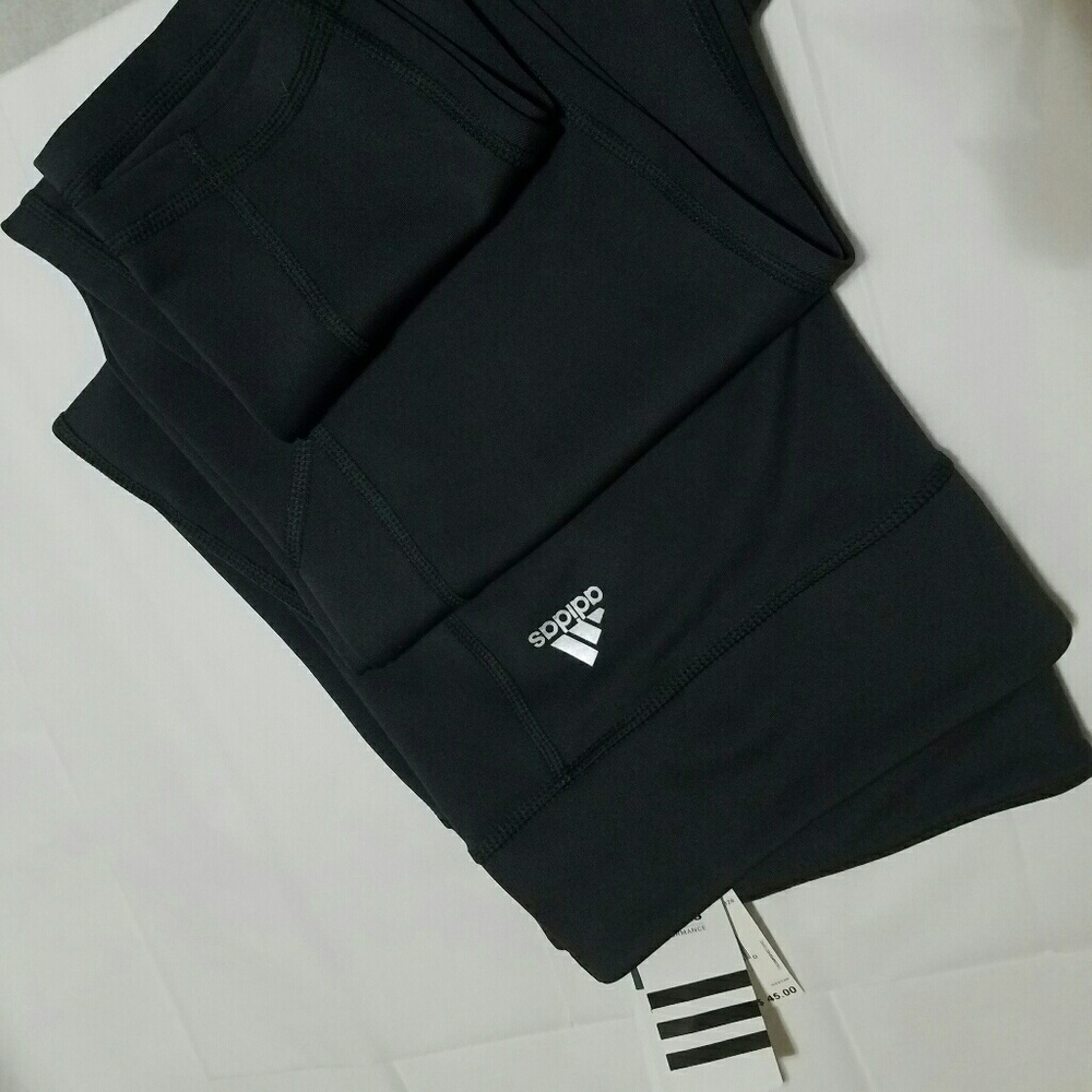 SOLD ..Gray long Adidas leggings - Picture 7 of 8