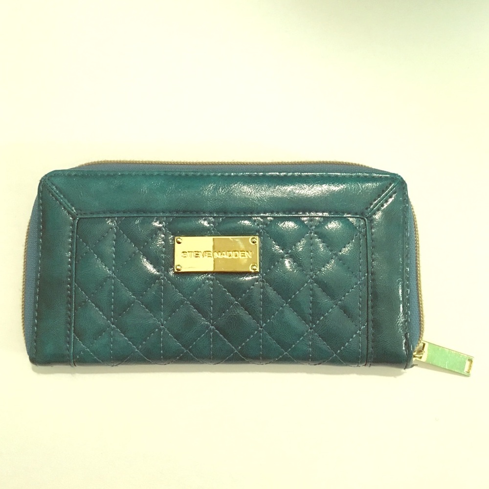 NWOT Steve Madden Wallet