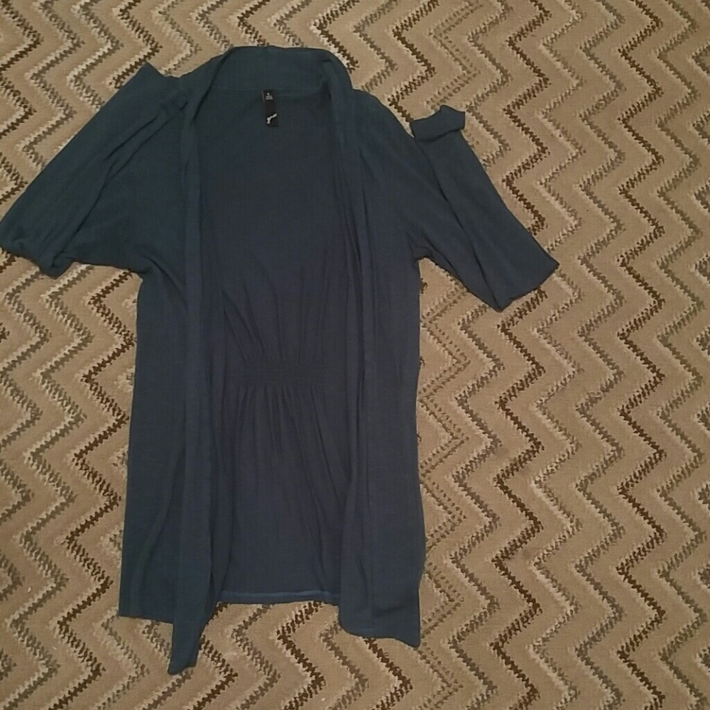 Green sweater size S