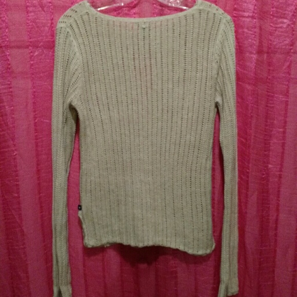 Hollister Keyhole Sweater - Picture 6 of 8