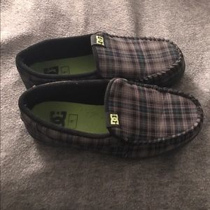 D.C. Shoes. Men's size 8. Plaid color