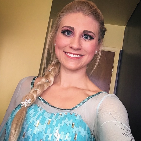 Meet Your Posher, Rachel! - Picture 3 of 8