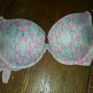 VS Pink Bra- 32D PUSH-UP