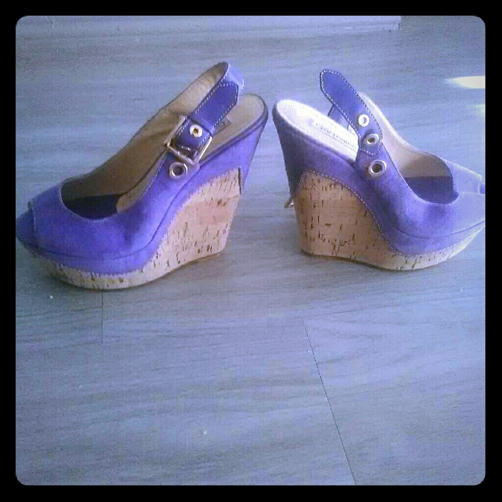 Lavender wedged heeled shoes