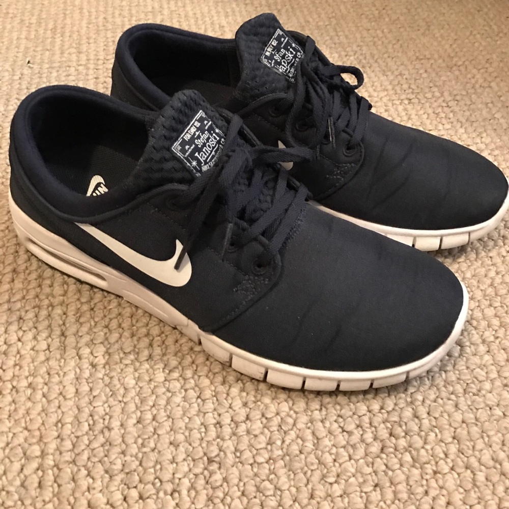 Flash sale! Mens blue Nike Janoski SB Air like new