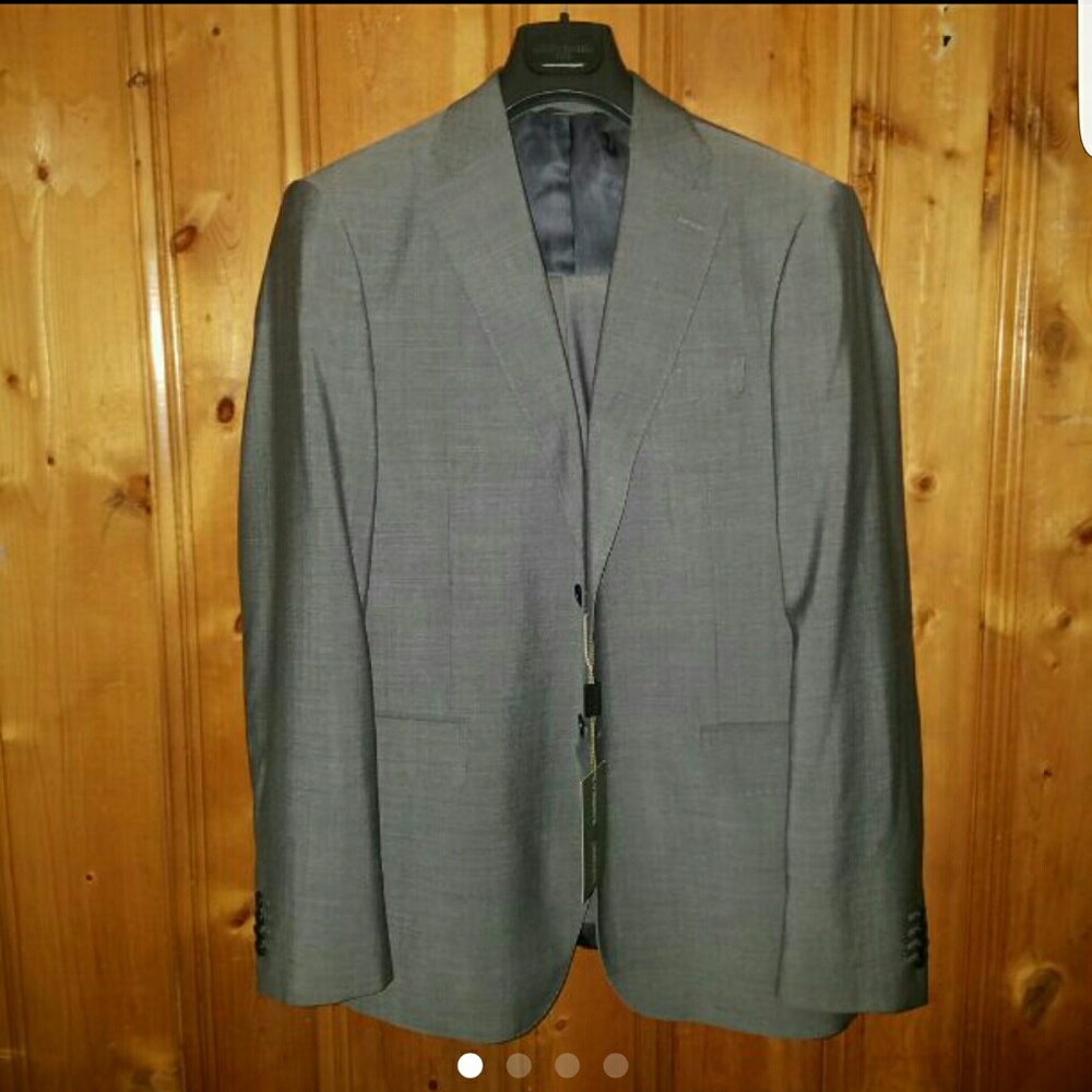 Luciano Barbera Suit 42R New