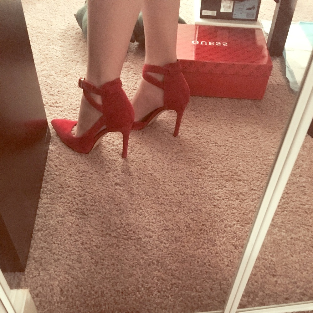 Guess wrapped heels