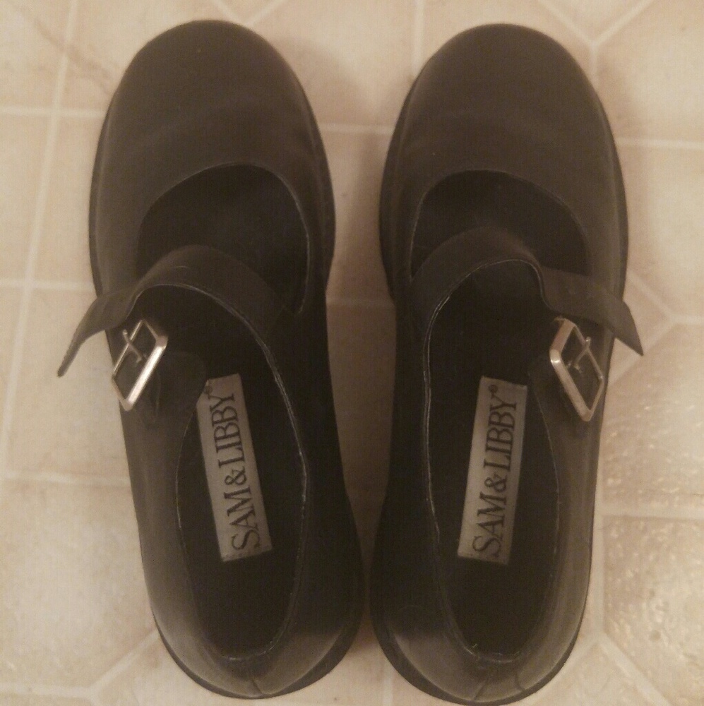 Vintage 90's Mary Janes