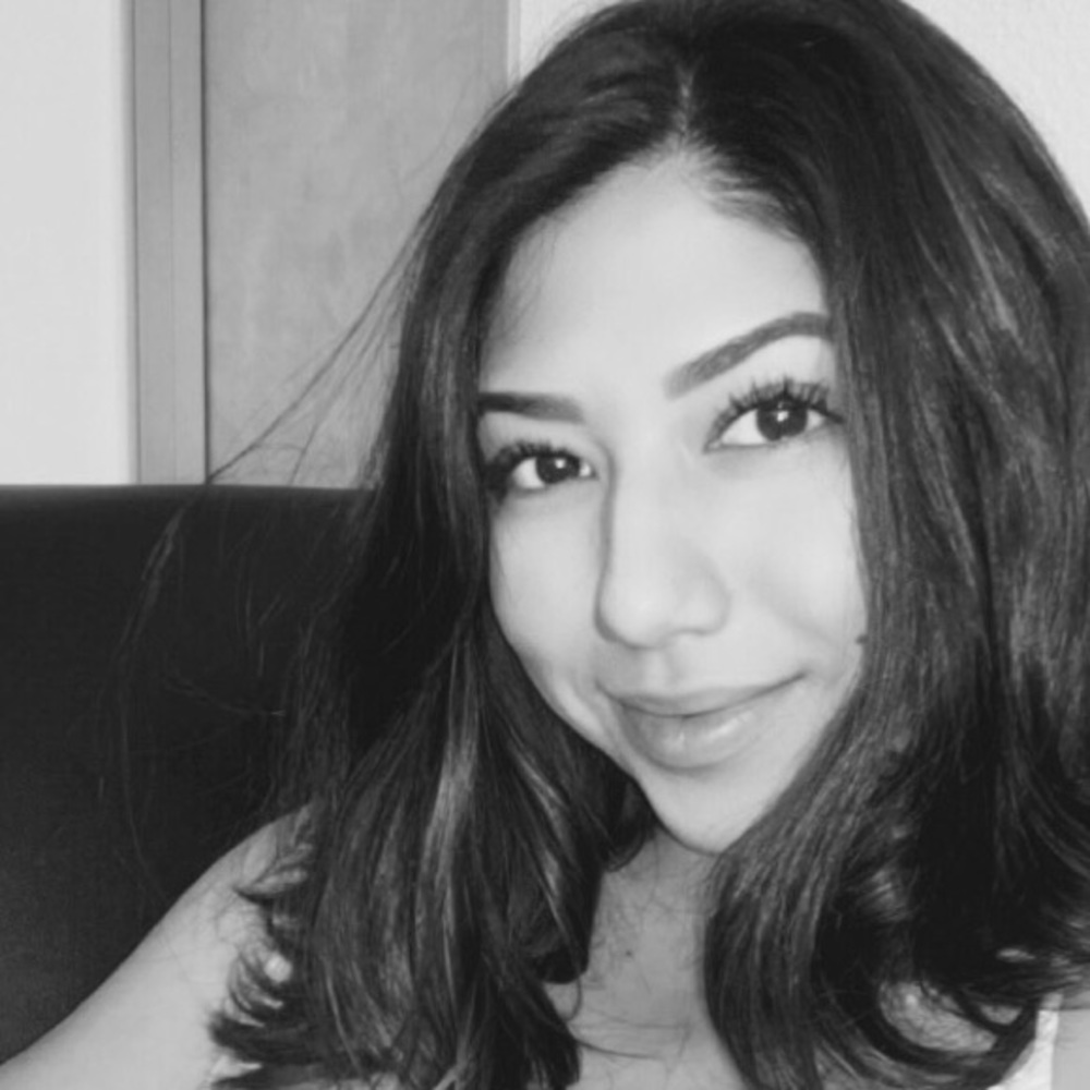 Meet your Posher, Angelica