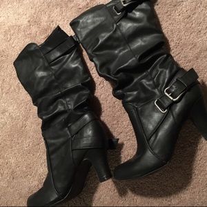 Black Heeled Boots Size 9