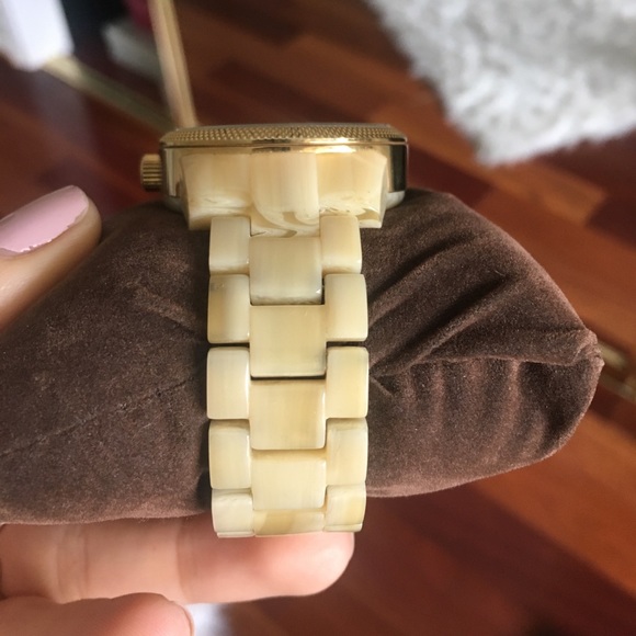 Michael Kors Gold Watch - Picture 3 of 5