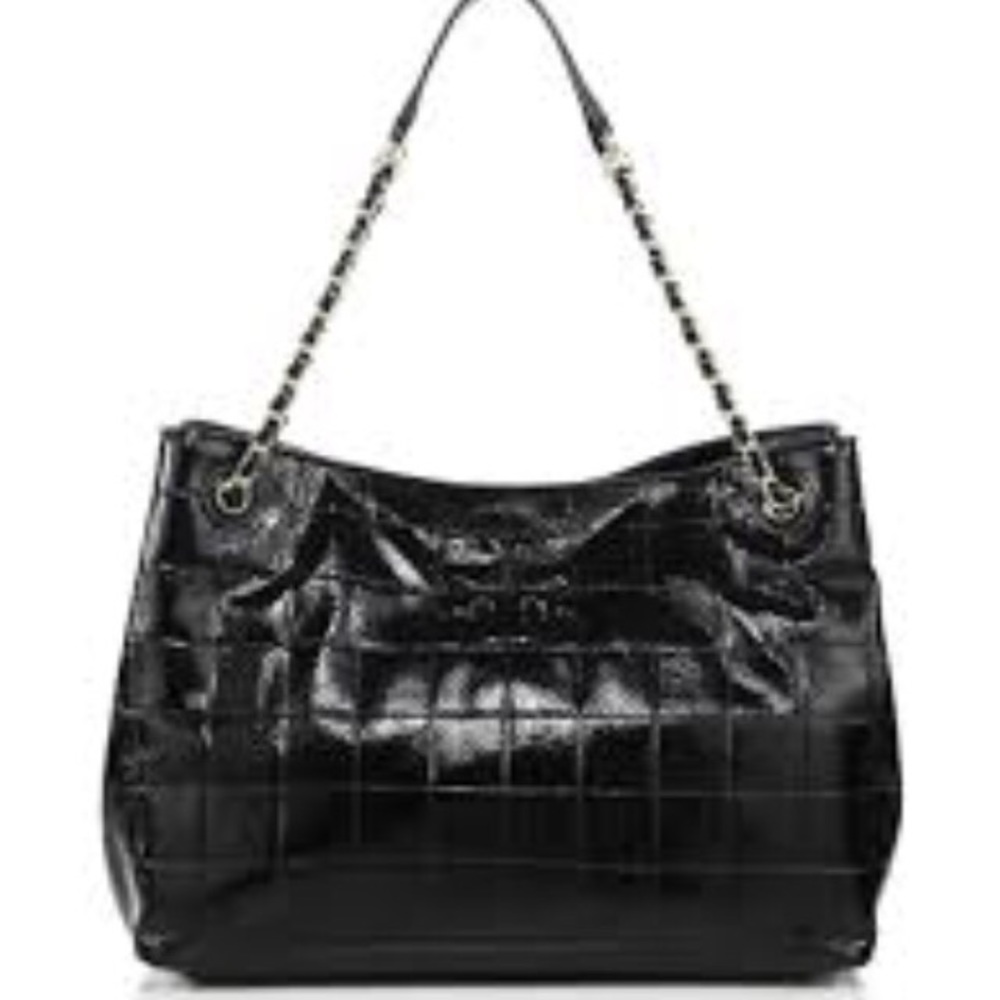 Tory Burch Marion quilted patent leather shoulder