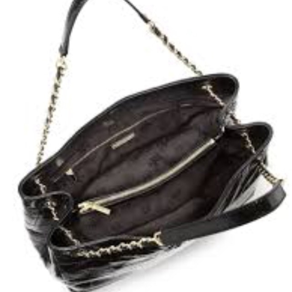 Tory Burch Marion quilted patent leather shoulder - Picture 4 of 4