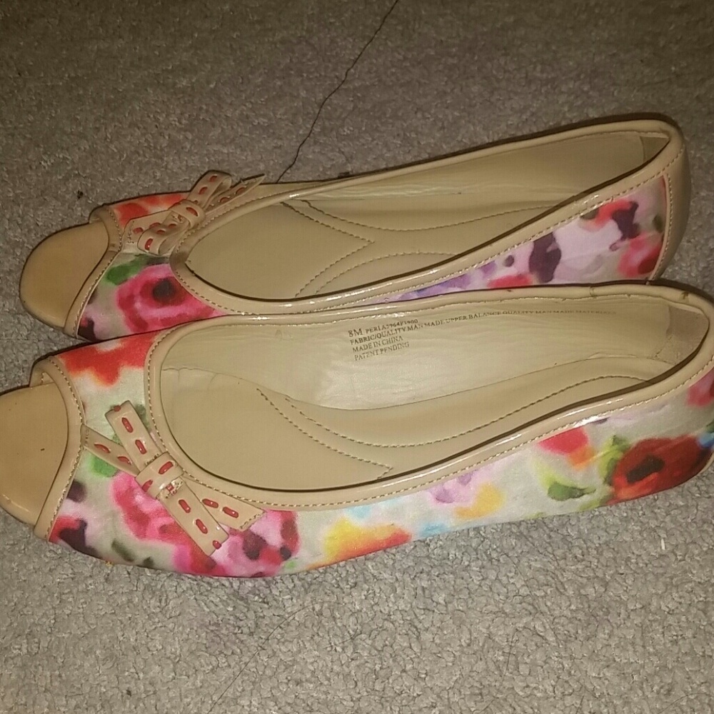 Naturalizer Floral Peep Toe Flats