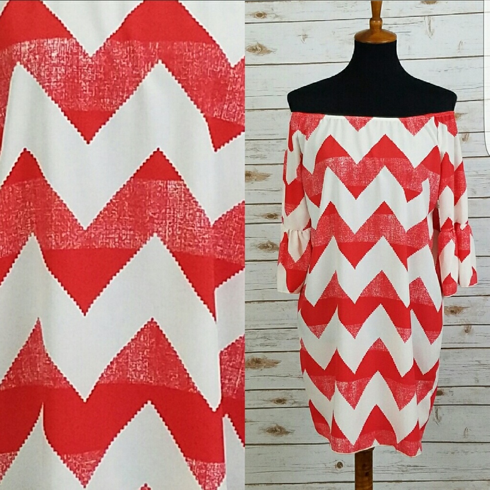 ❤ CHEVRON "OFF THE SHOULDER" DRESS - Picture 3 of 3
