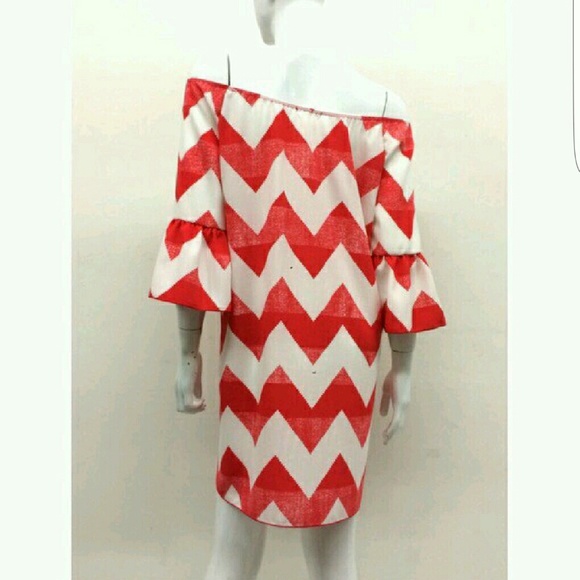 ❤ CHEVRON "OFF THE SHOULDER" DRESS - Picture 2 of 3