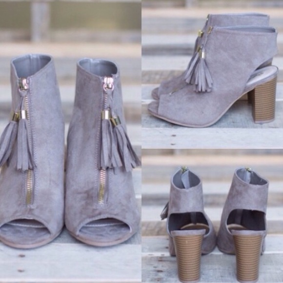 Suede Peep Toe Tasseled Chunky Heel Booties - Picture 4 of 4