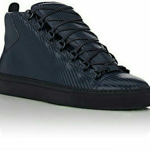 Meet your Posher, Jas