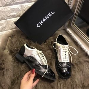 Chanel cuba oxford
