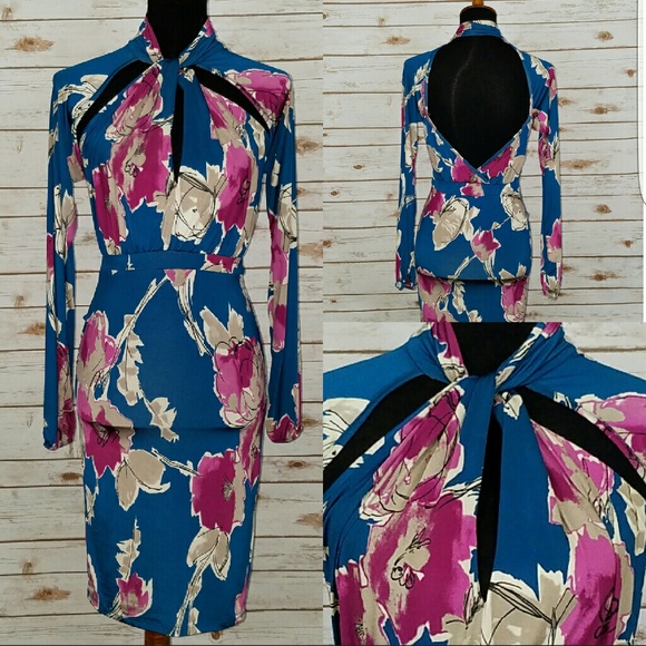 💟 BLUE & FUSCHIA FLORAL HALTER DRESS - Picture 4 of 6