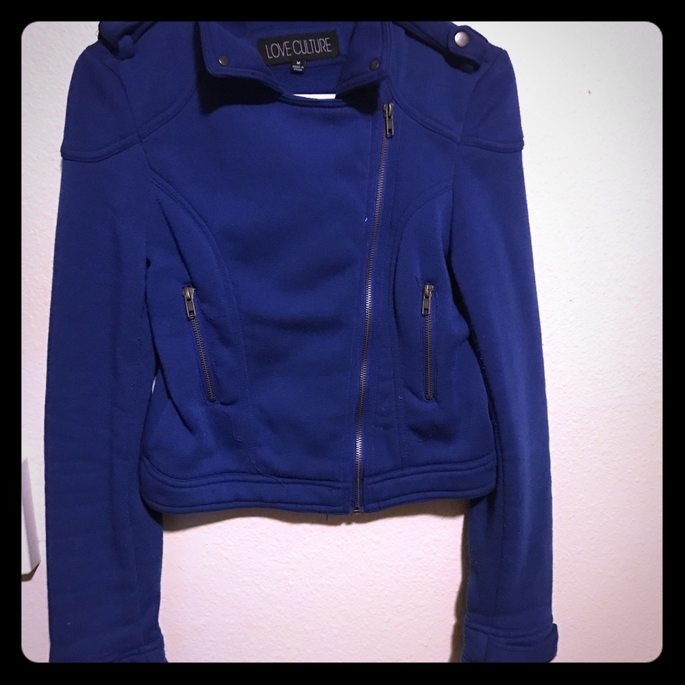 Love culture crop coat