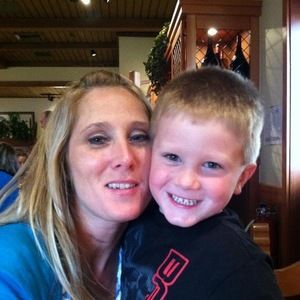 Meet your Posher, Raquel