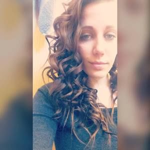 Meet your Posher, Ashlee