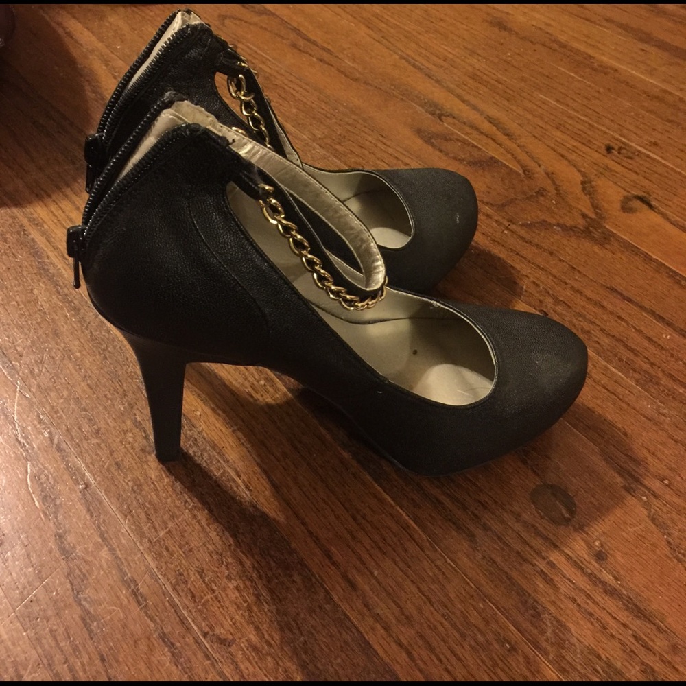 High heel shoes 👠