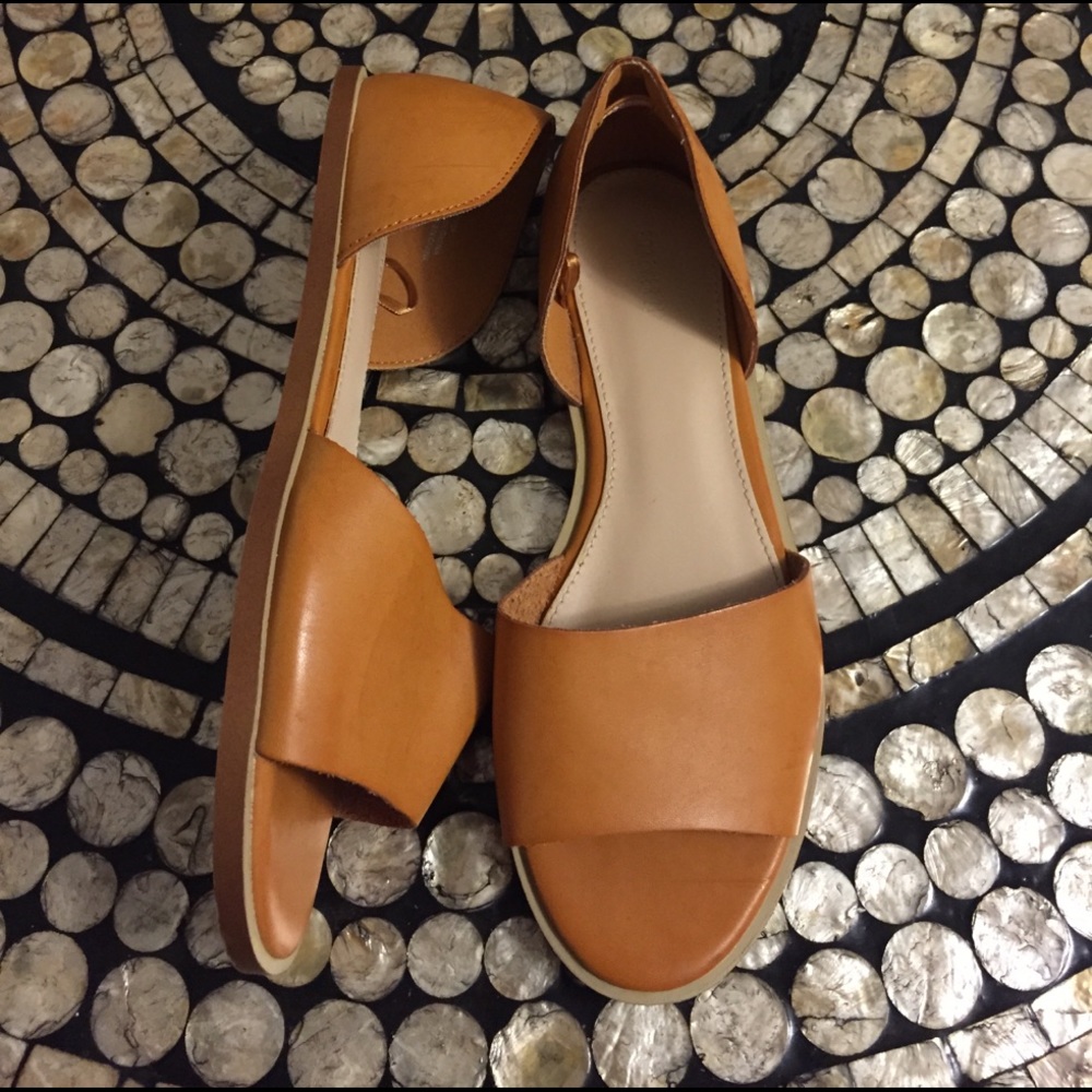 Forever 21 Open Toe Flats